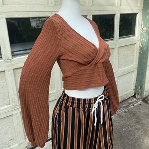 Zaful Bell Sleeve Crop Top Shirt